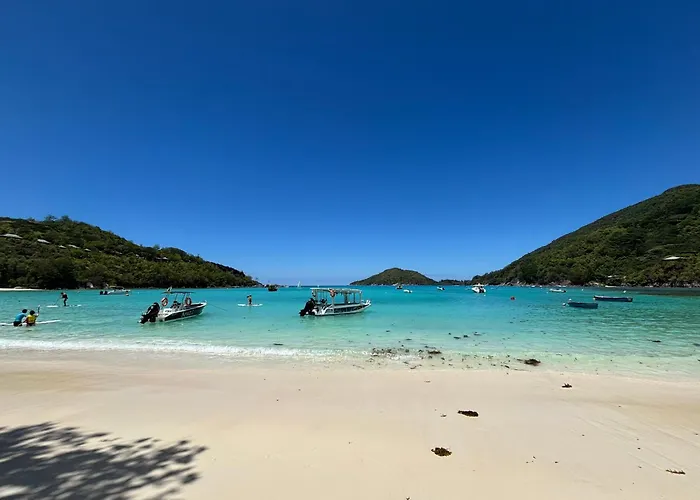 Vila Island Of Grand Anse (Mahe)